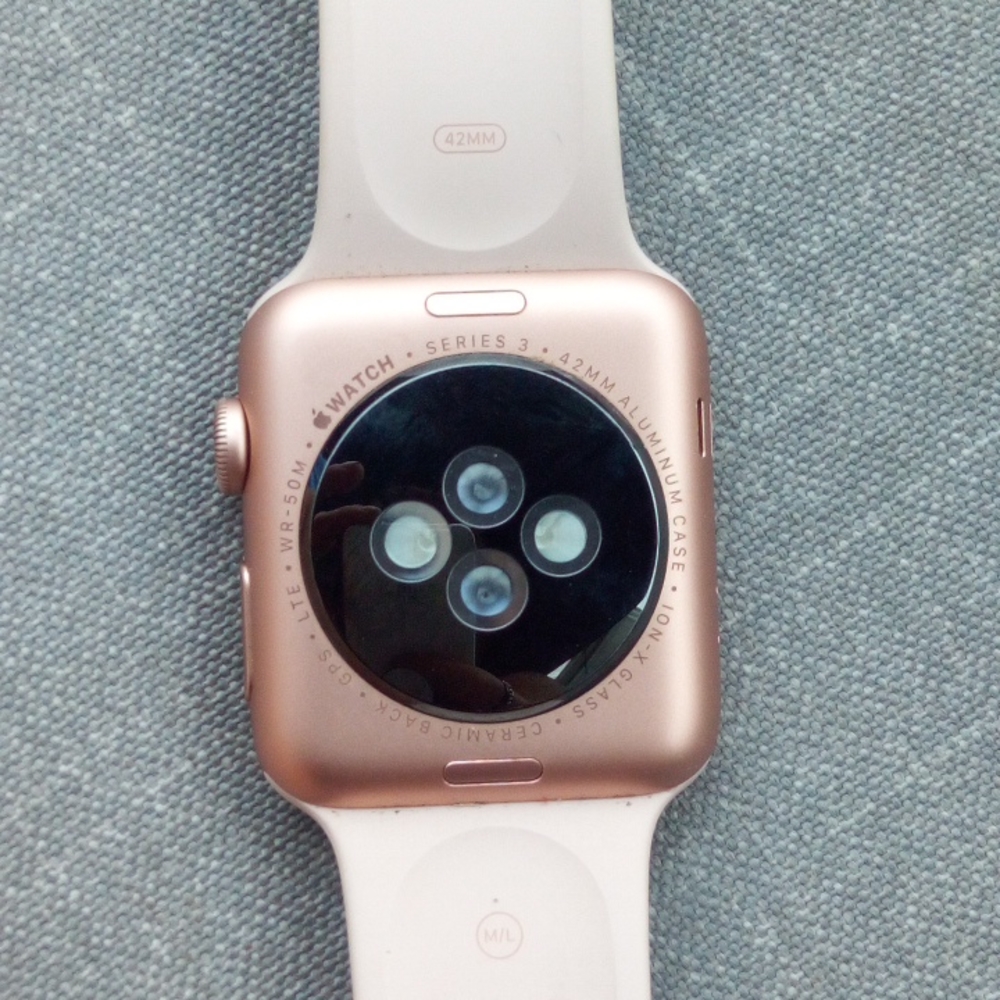 Series 3 apple watch brand new
